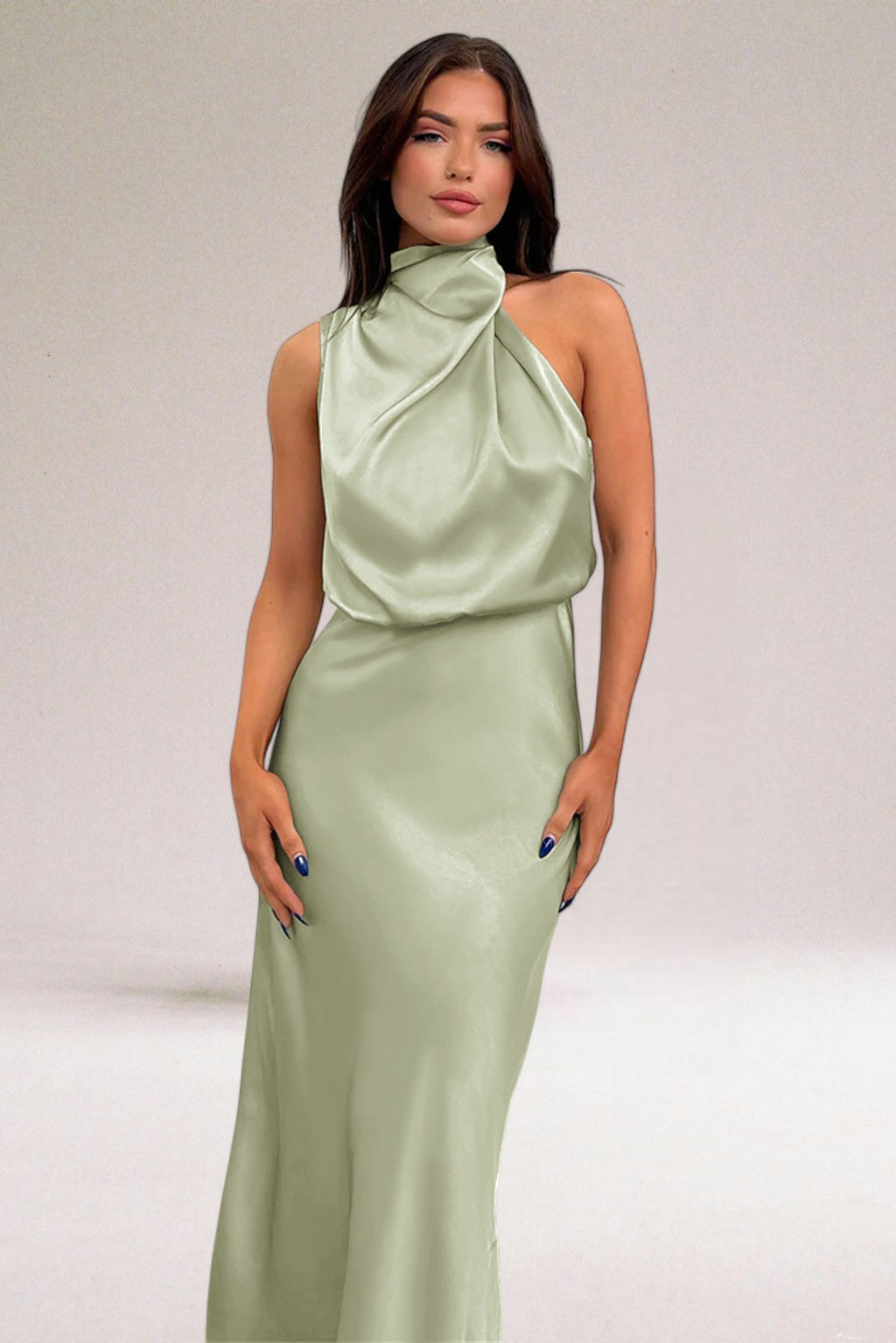 Flavia™ | Glamouröses Satin-Kleid mit Neckholder