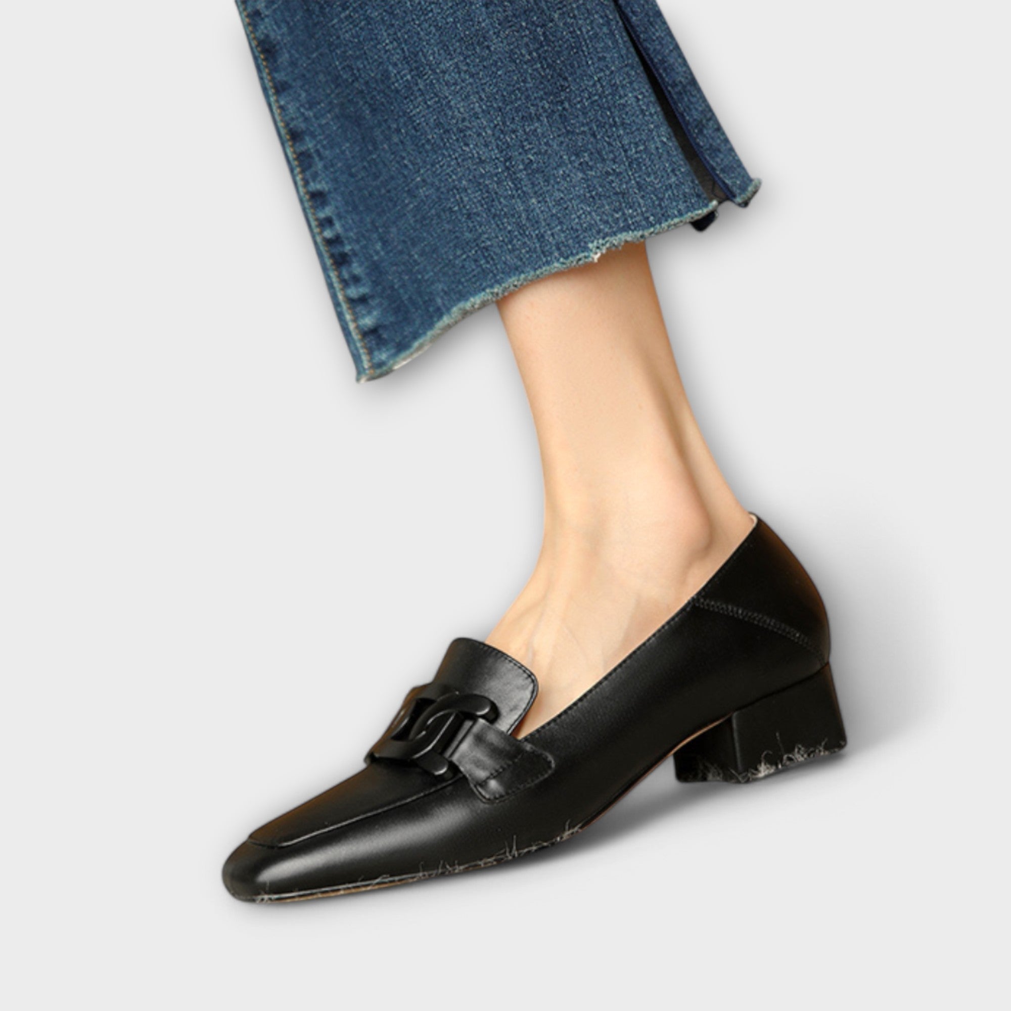 MONIKA™ | SLIPPER