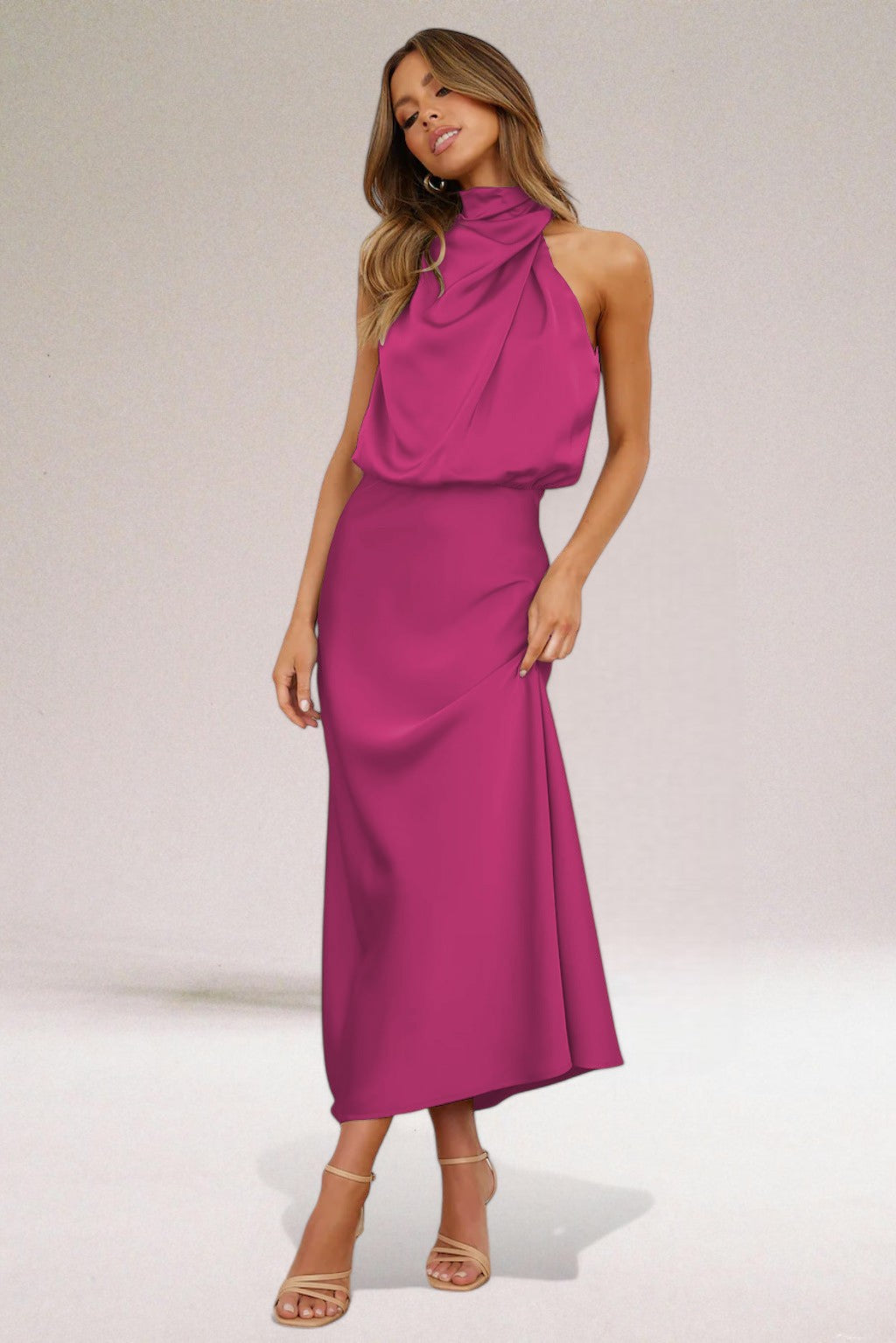 Flavia™ | Glamouröses Satin-Kleid mit Neckholder