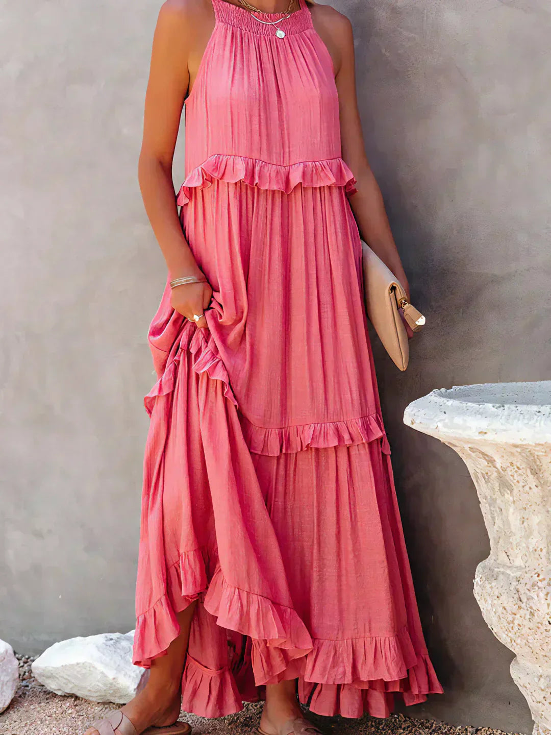 SARAH™ | HALTER RUFFLE MAXI KLEID