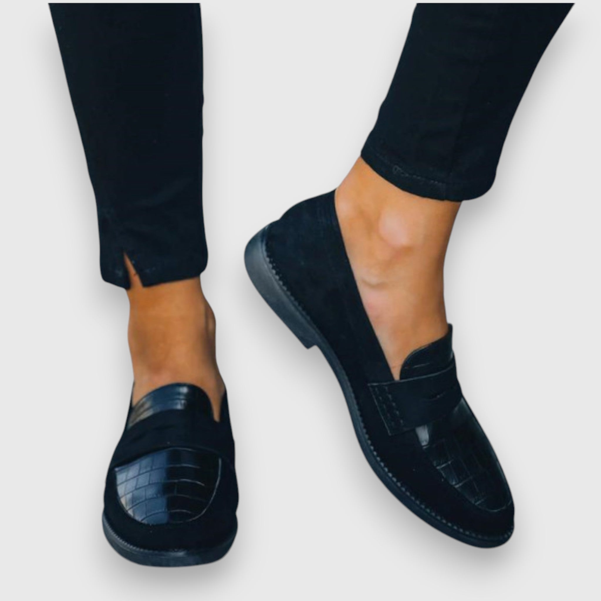 LINY™ | LOAFER